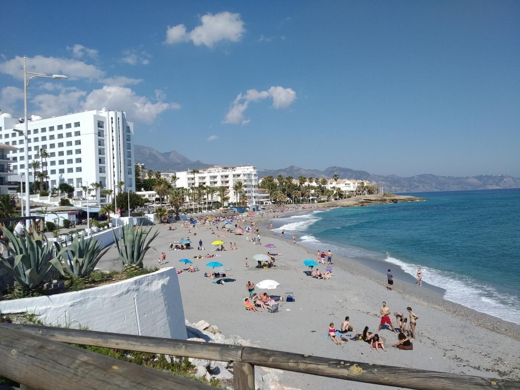 Apartamentos Turisticos Fercomar Nerja Ngoại thất bức ảnh