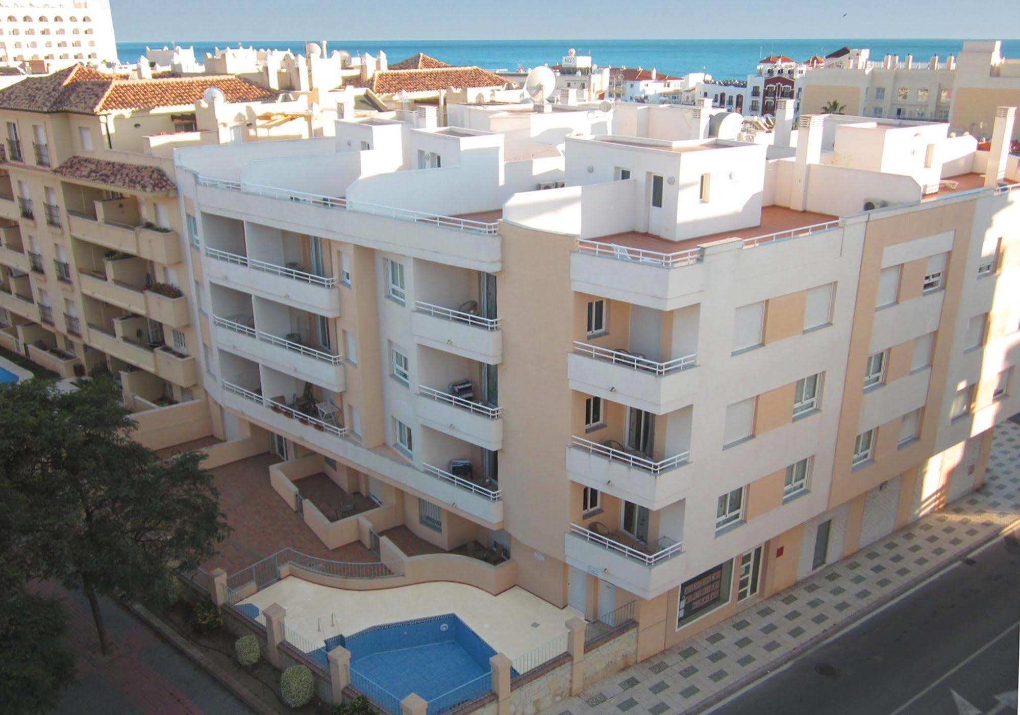 Apartamentos Turisticos Fercomar Nerja Ngoại thất bức ảnh